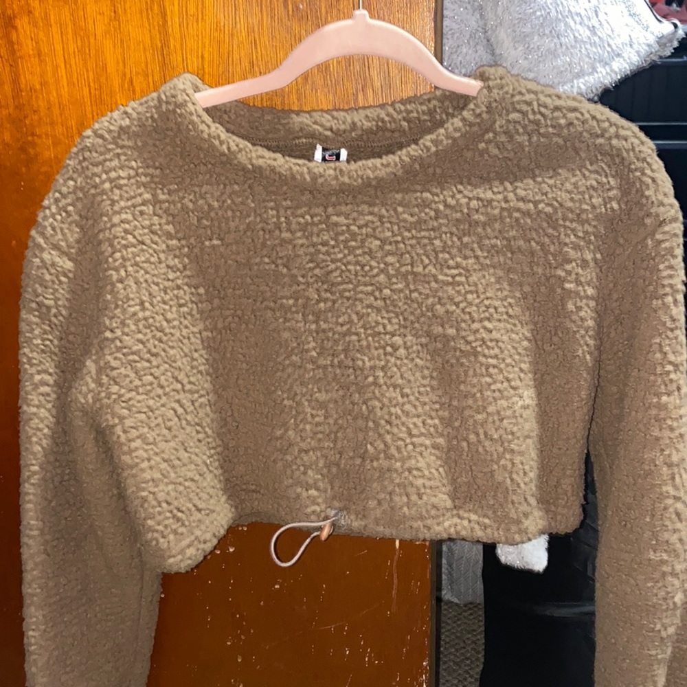 Fluffy crop top